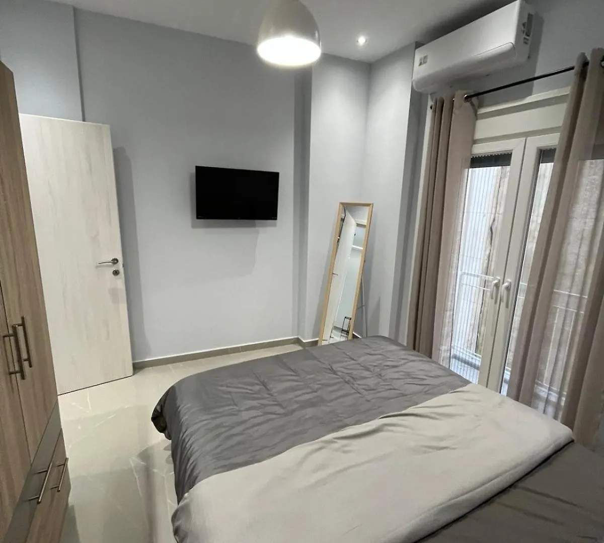شقة Urban Rotonda Retreat In The City Center! سالونيك اليونان