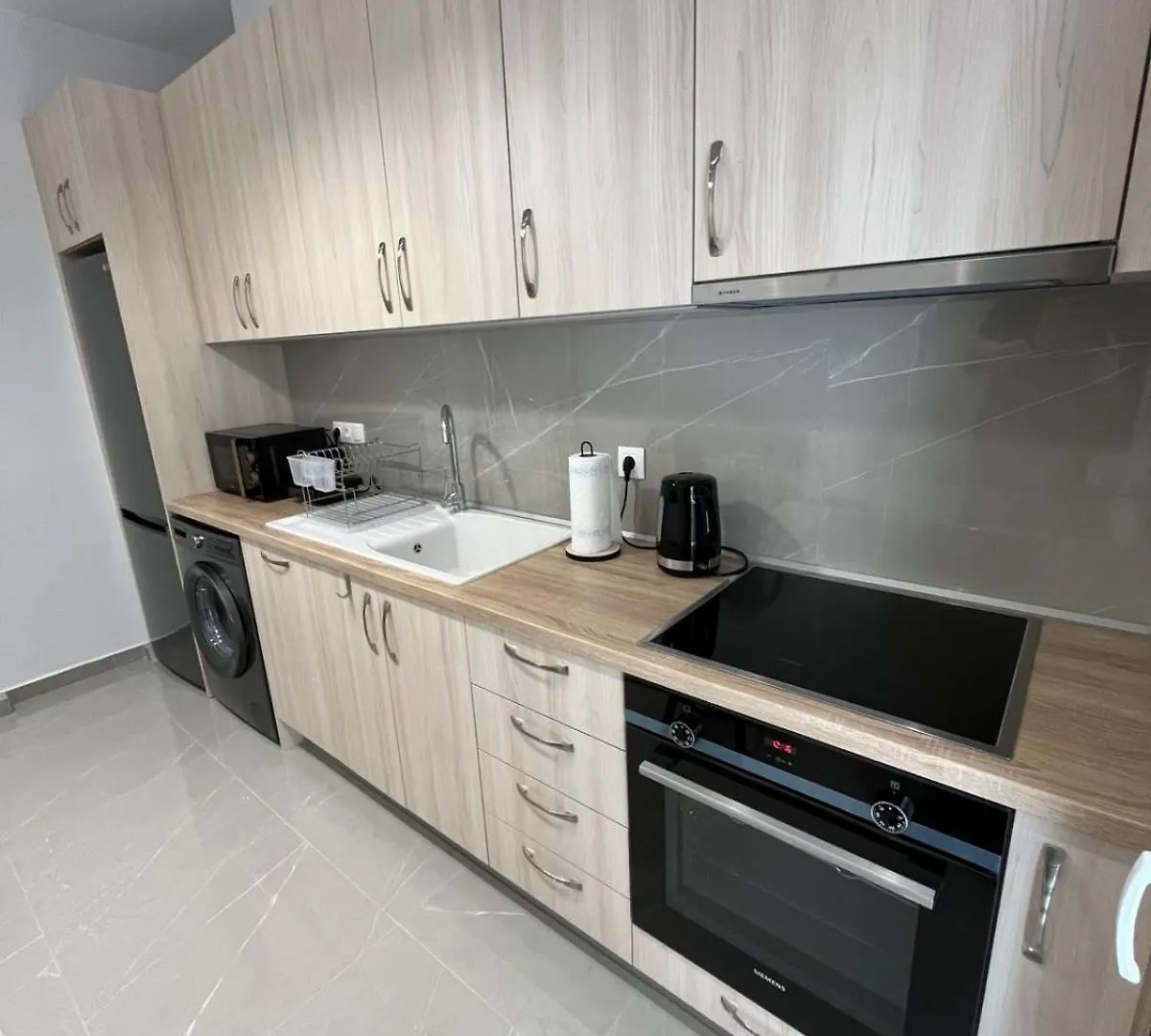 Urban Rotonda Retreat In The City Center! سالونيك 0*,  اليونان